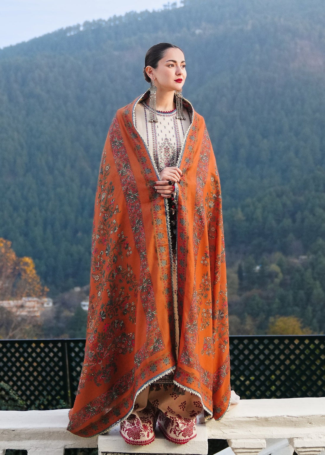 HUSSAIN REHAR-3PC DHANAK EMBROIDERED SHIRT WITH COURTRAI PRINTED SHAWL AND TROUSER-DPC-4260