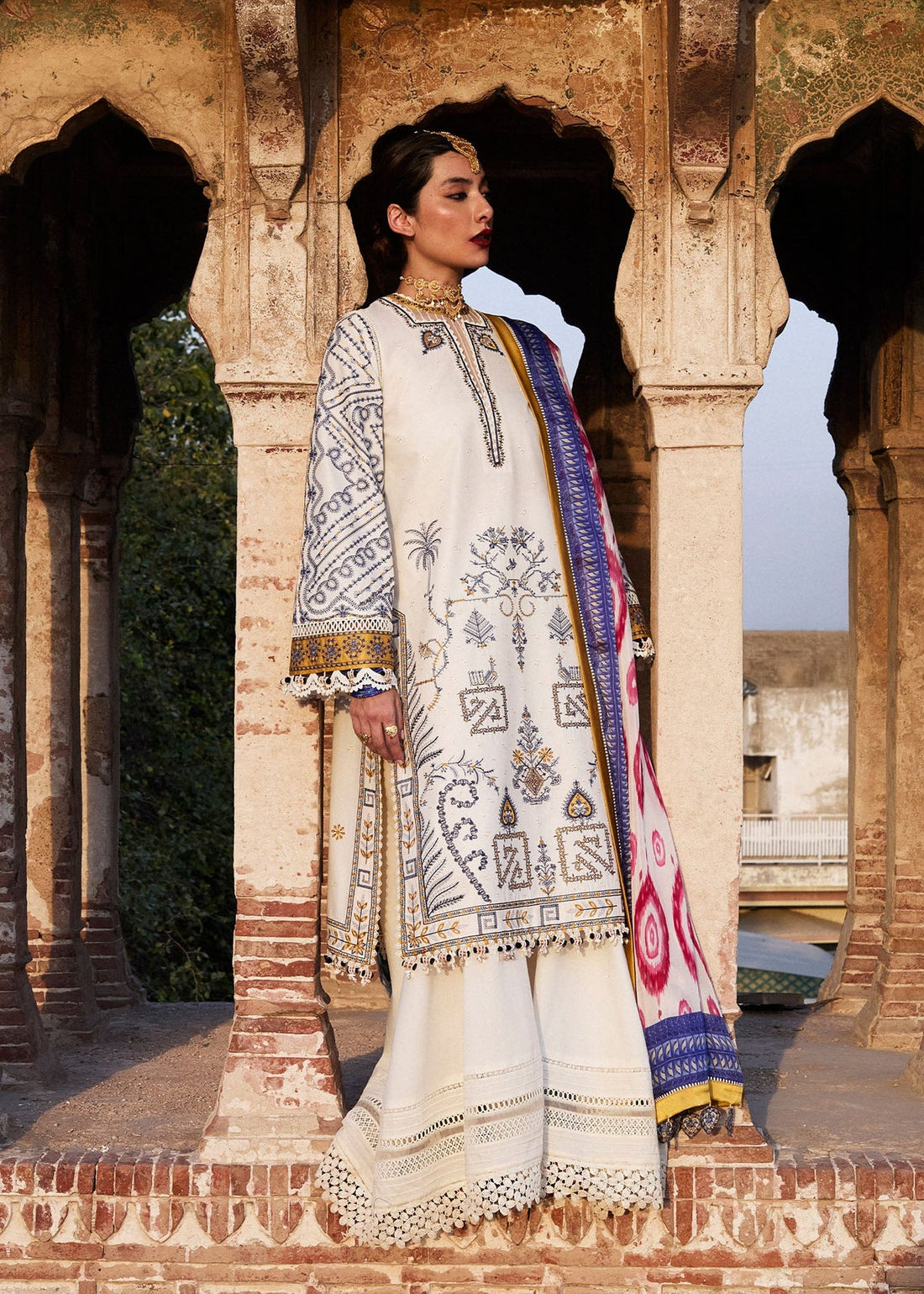 HUSSAIN REHAR--3PC KHADDAR HEAVY EMBROIDERED SHIRT WITH COUTRAI WOOL PRINT SHAWL AND TROUSER-DPC-4094