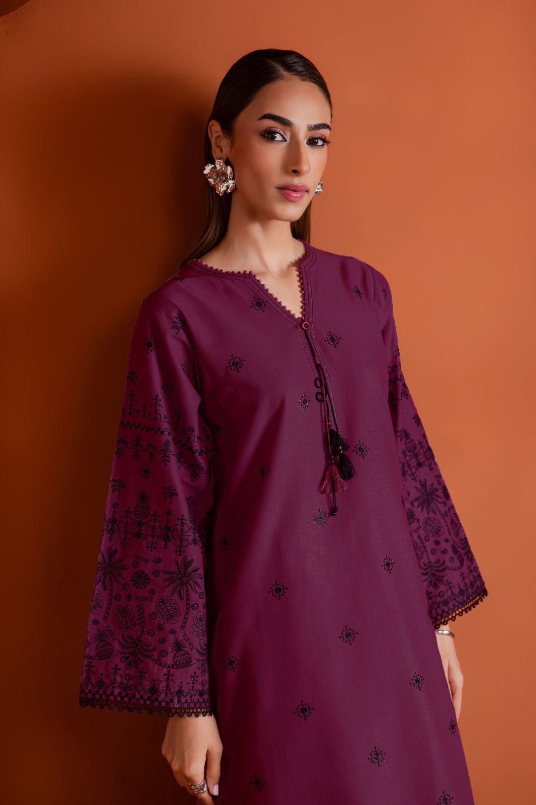 URGE-2PC DHANAK EMBROIDERED SHIRT AND EMBROIDRED SLEEVES-DPC-