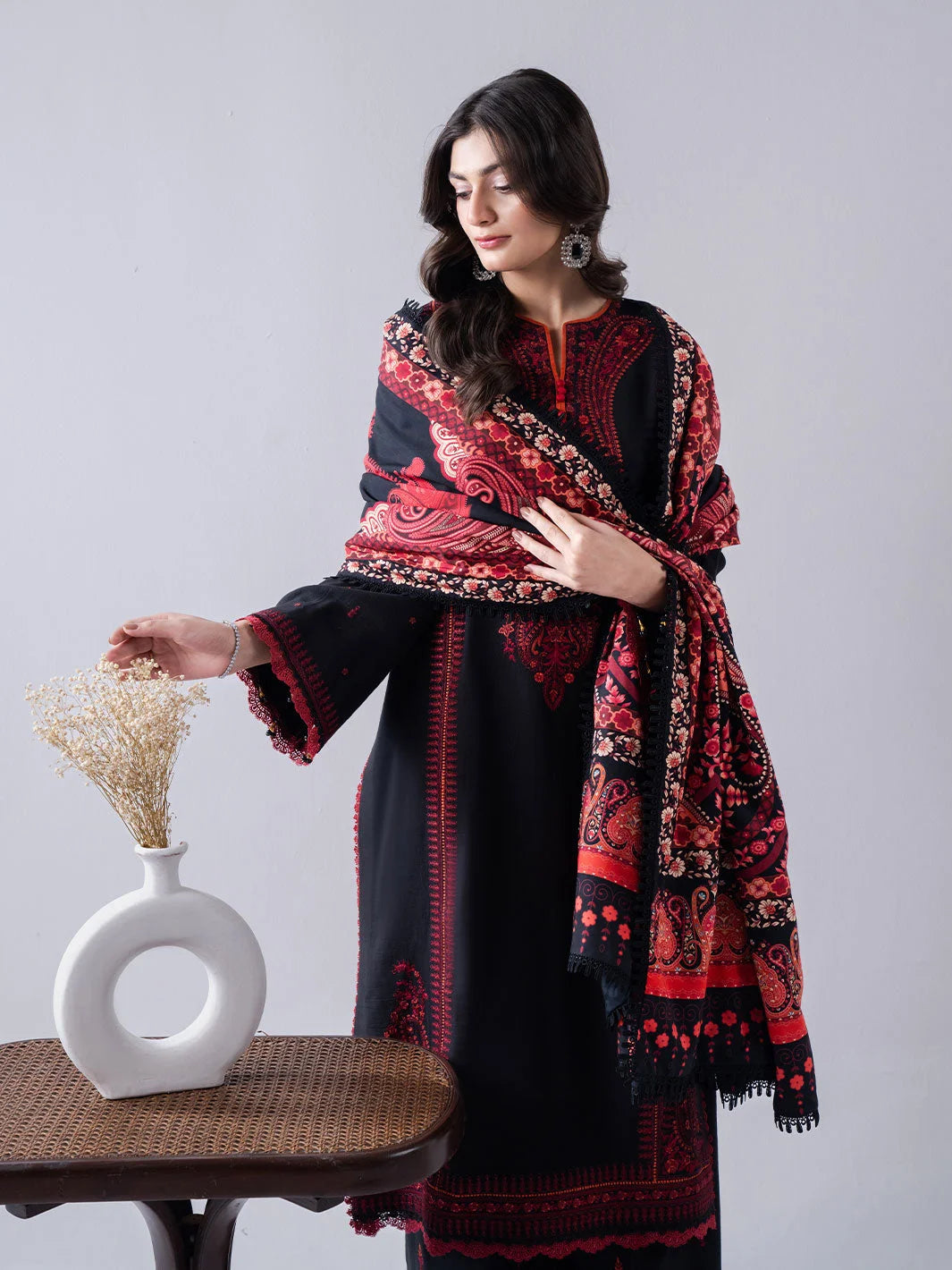 FAIZA FAISAL- 3PC LAWN EMBROIDERED SHIRT WITH SLUB MUNAAR DUPATTA AND EMB TROUSER-DPC-3249