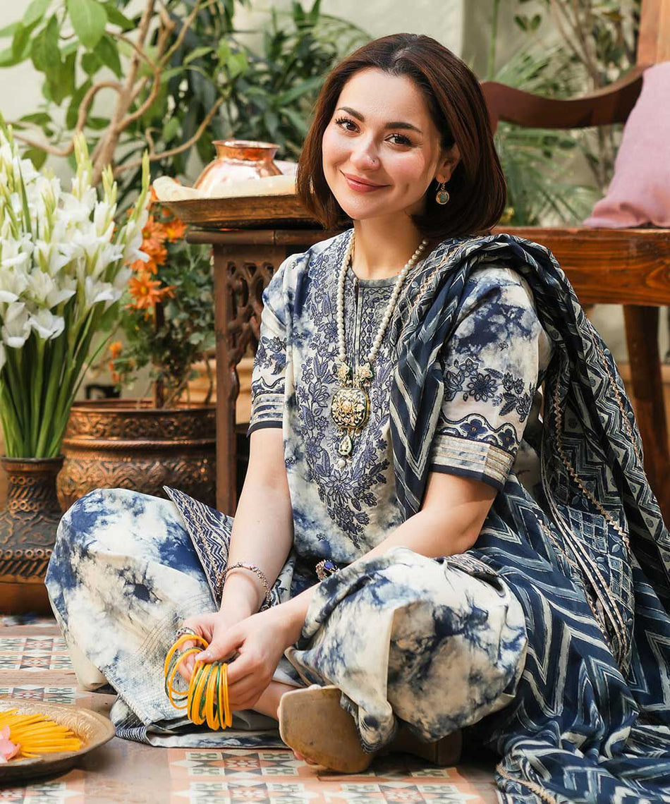 SAPPHIRE-3PC KHADDAR PRINTED EMB SHIRT WITH KHADDAR PRINT DUPATTA AND PRINT TROUSER-DPC-2527