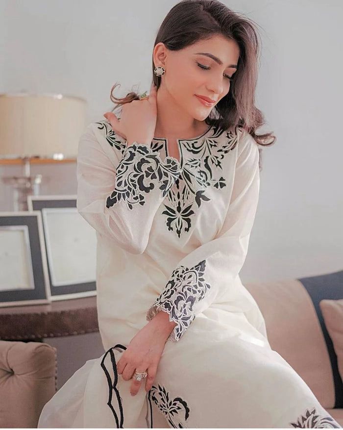 RANG RASIA-3PC LAWN EMBROIDERED with ORGANZA EMB DUPATTA & TROUSER-DPC-