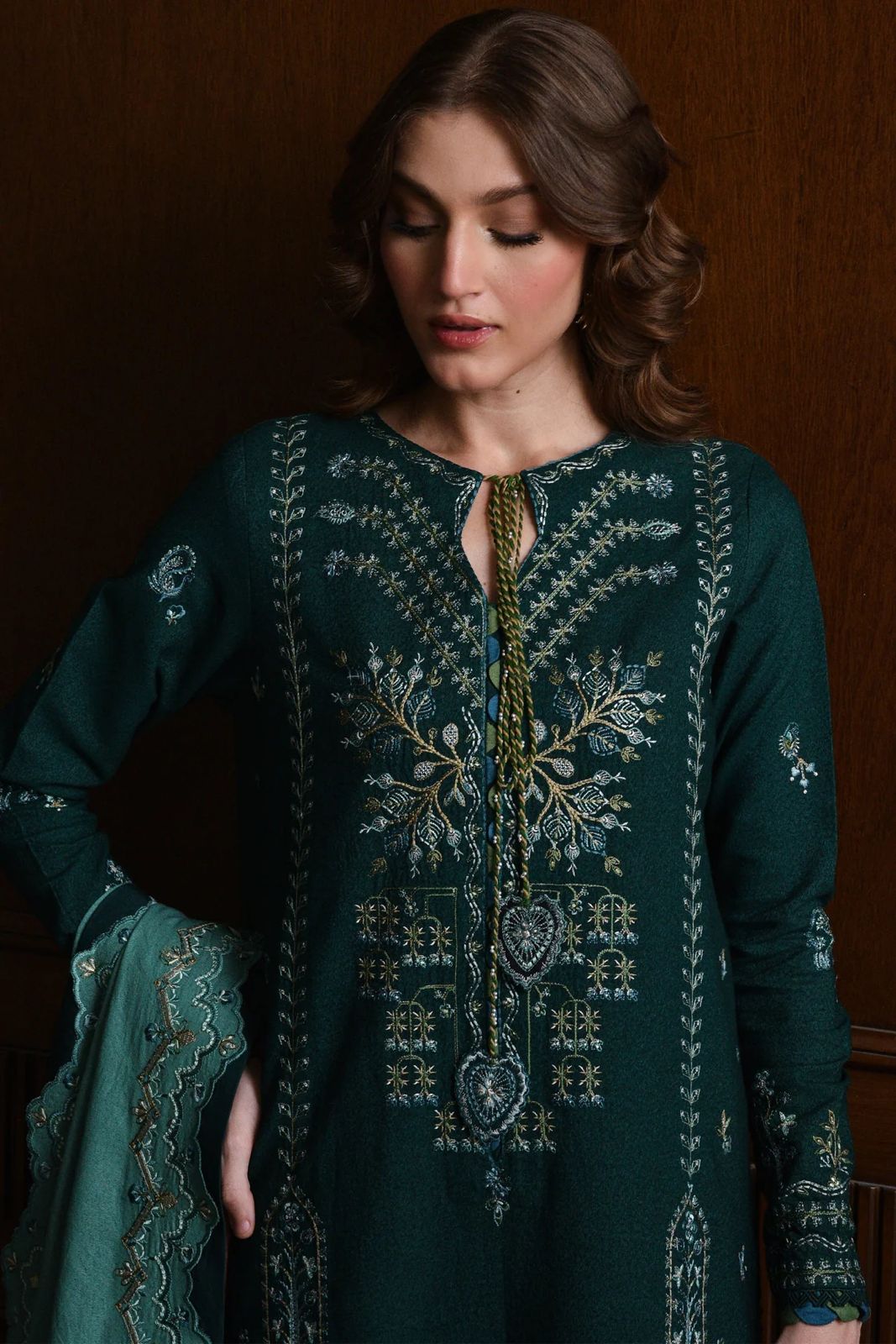 BATIK-3PC KARANDI EMBROIDERED SHIRT WITH DHANAK EMBROIDERED SHAWL AND TROUSER-DPC-4332